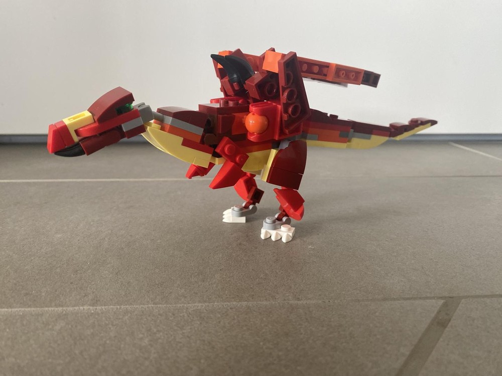 Lego 31379 Northern Fire Dragonette (Pyrodrakon borealis) and Fossil