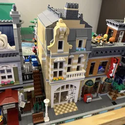 Modular Art Gallery