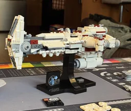 Hammerhead Corvette Midi Scale Tantive