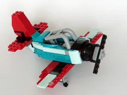 31127: Propeller Plane