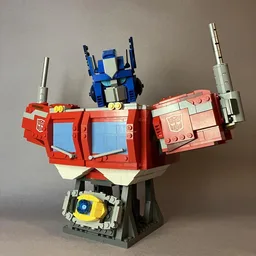 TF-008 Optimus Prime Bust
