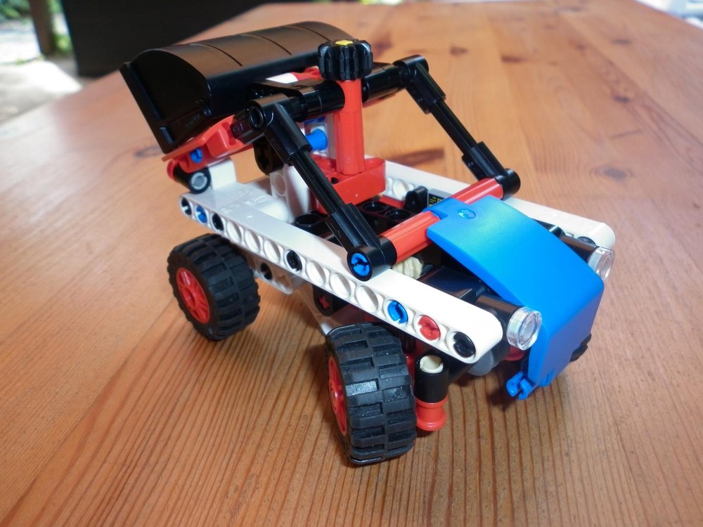 Lego Single Cylinder Car 42116