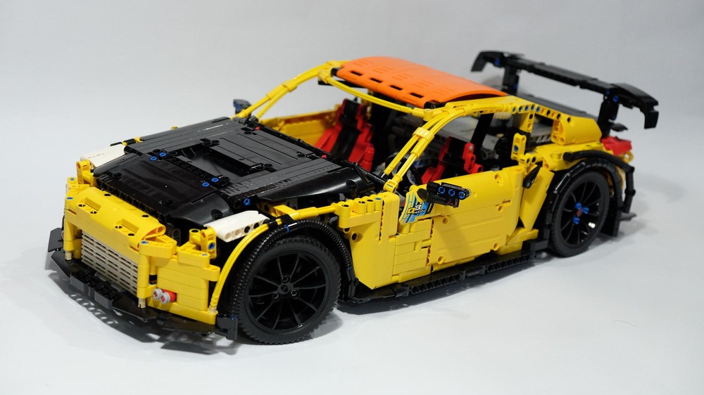 Lego Nissan Fairlady 350Z 1:8 Scale MOC