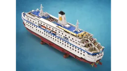 Ocean Cruise Ship