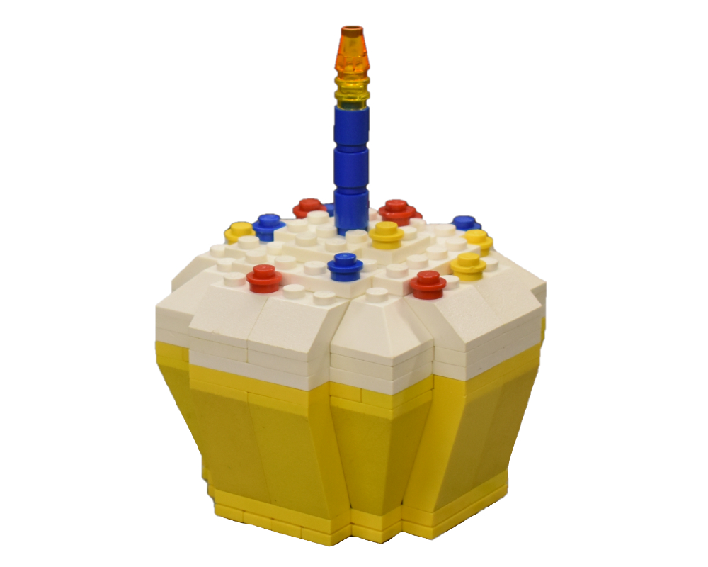 Lego Legoland California 10th Birthday Cupcake Box (LLCA Ambassador Pass Exclusive)