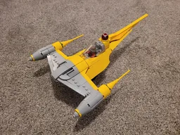 Custom Engines for Inthert's Naboo Starfighter