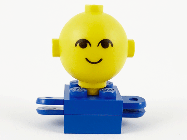 Lego Homemaker Figure / Maxifigure Torso Assembly with Yellow Head with Black Eyes and Smile Pattern (792c03 / 685px1)