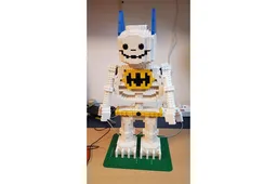 Big Sculpture Skeleton