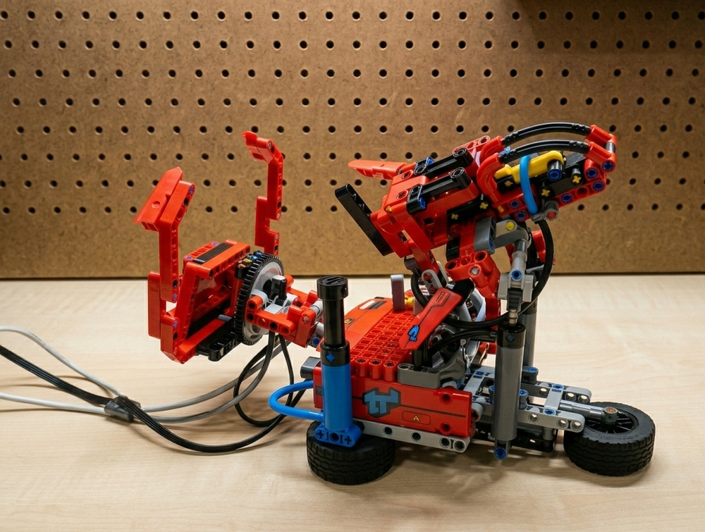 Lego 42144 Pneumatic Flight Simulator