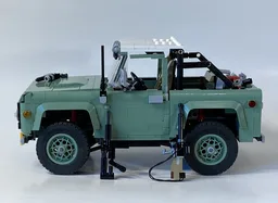 10317 Land Rover Bronco Ranger Edition