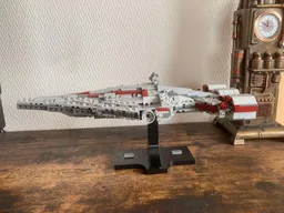 Republic Arquitens-Class Light Cruiser Midi-Scale