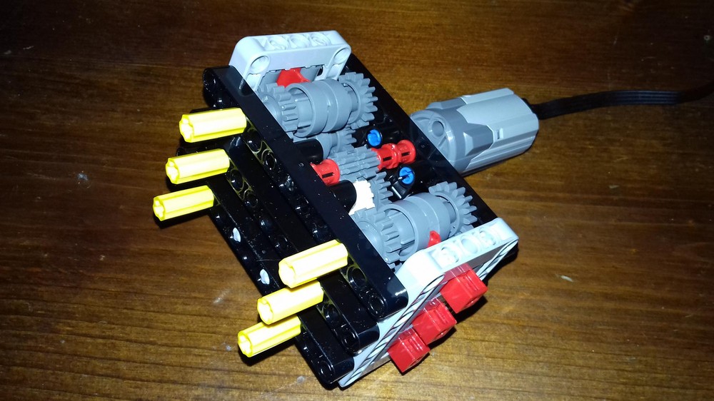 Lego Compact six-switch distribution gearbox with integrated safety clutch