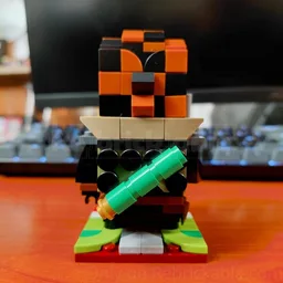 Babylon 5 Ta'Lon Brickheadz