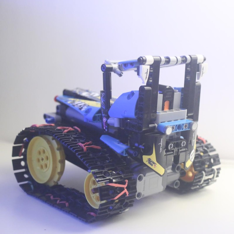 Lego Pistenbully