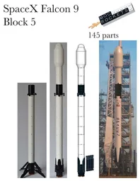 SpaceX Falcon 9 Block 5 (Saturn V scale)