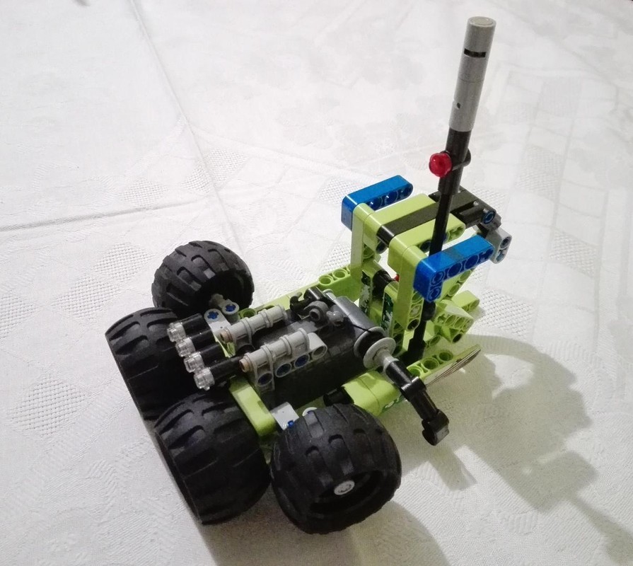 Lego 42027 Tugboat [series: "Sea"]