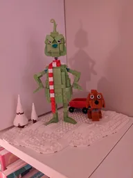 Grinch and Max