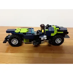 70826 - Flying Car