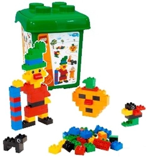 Lego Clown Bucket (Explore)