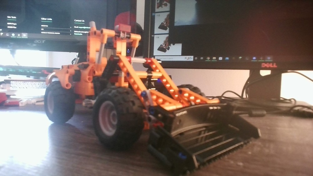 Lego 42093 Wheel loader