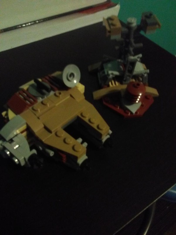 Lego 75299 Alternate Milennium Falcon