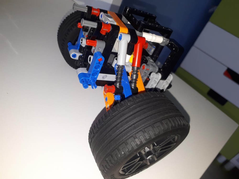 Lego Adjustable front suspension
