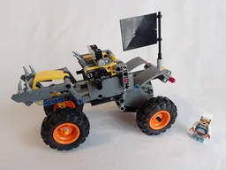 42119rock truck