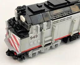 1:48 EMD F40PH-2 (Caltrain)