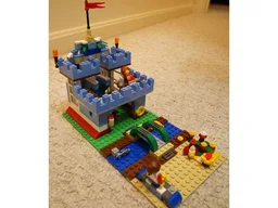 7346 River Castle
