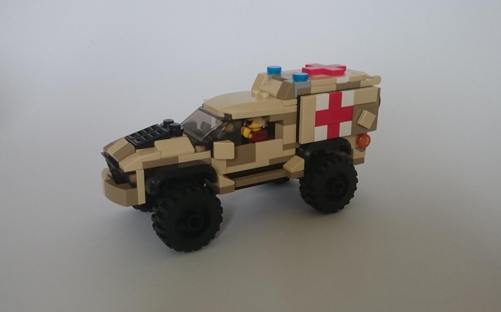 Lego Army Ambulance Desert paint scheme