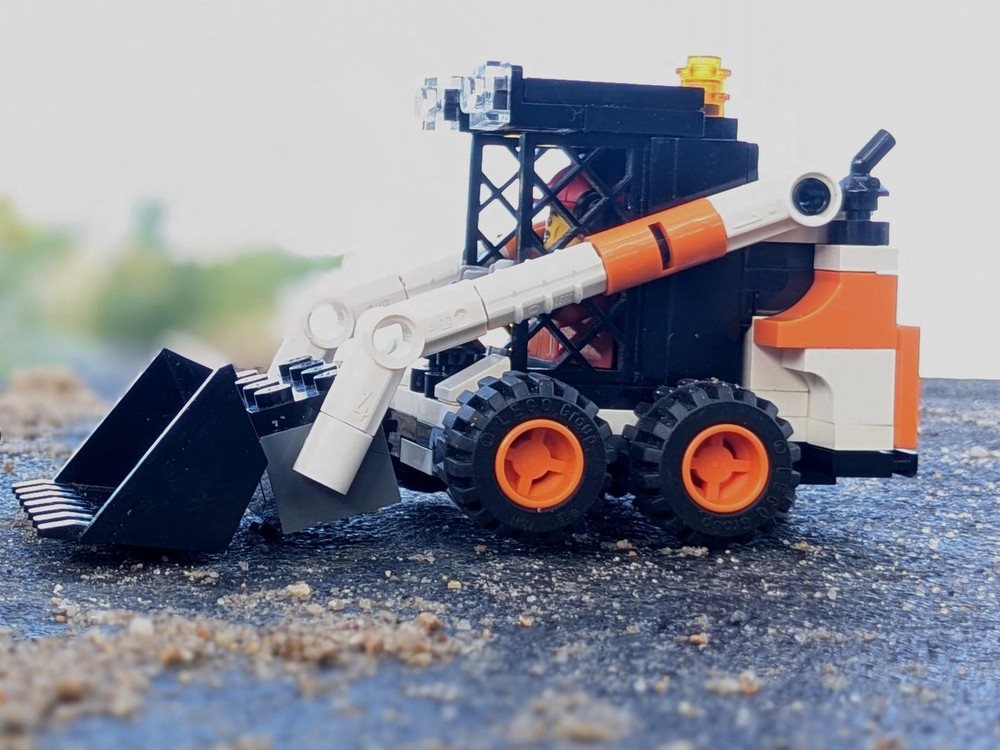 Lego Bobcat 450 skid steer mini loader