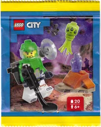 Astronaut with Alien and Crystal