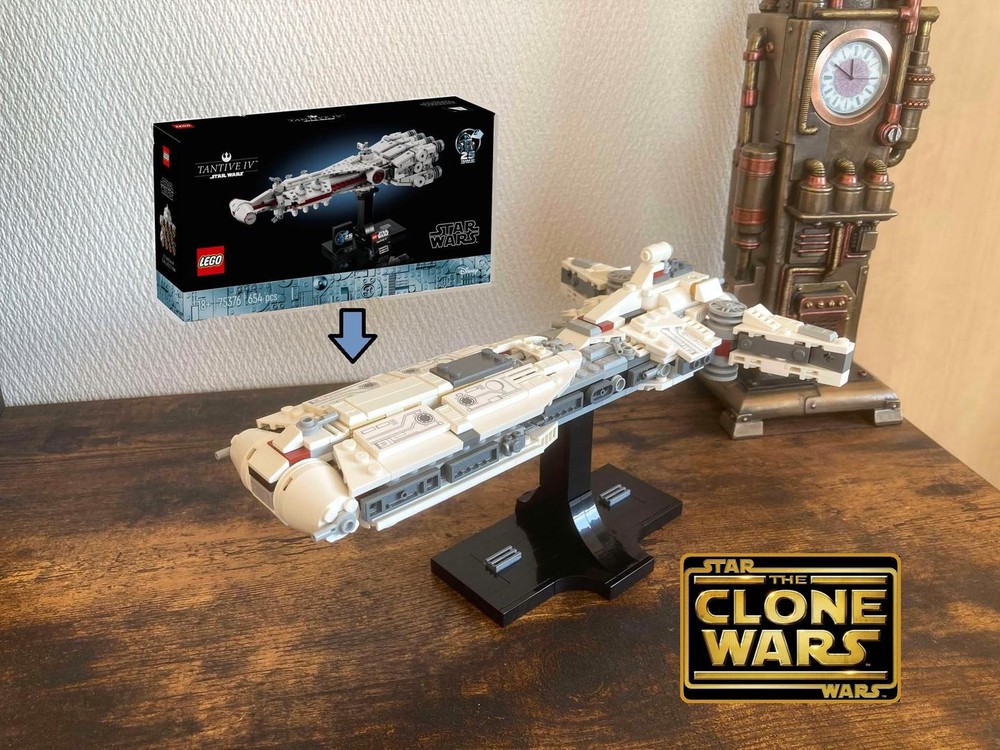 Lego Pelta-Class Combat Frigate Midi-Scale
