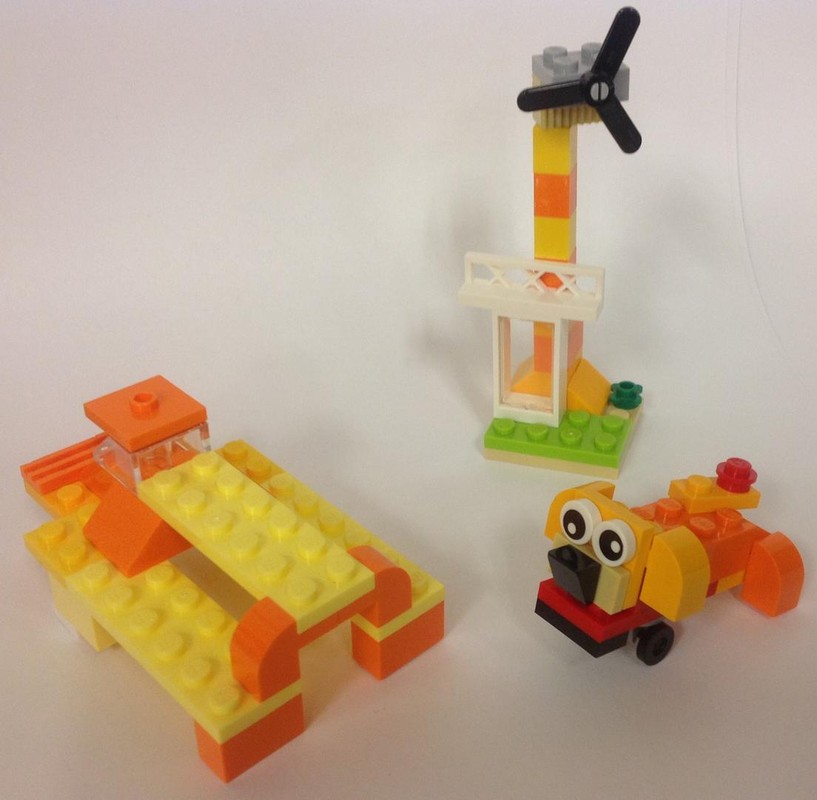 Lego 10709-1 wind turbine, robodog, picnic bench