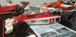 McLaren M23 - scale 1:8