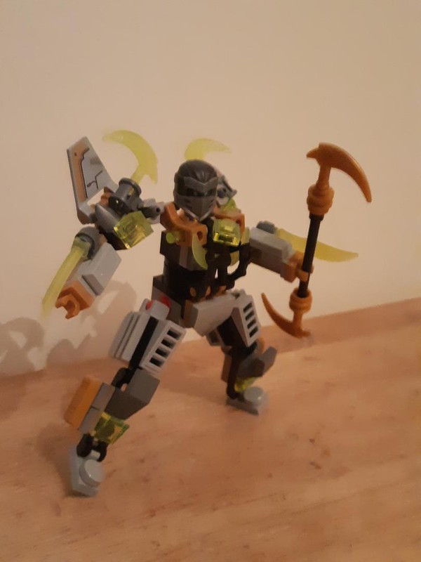 Lego Grey Ninja Ninjago Mini Mech Figure