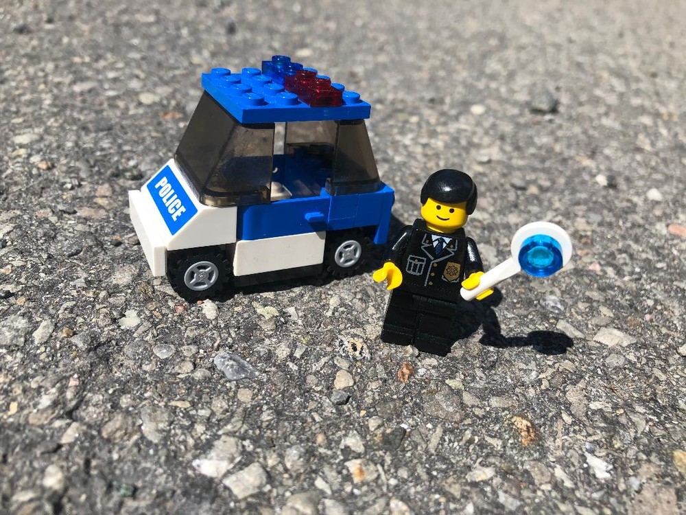 Lego police chase car 1