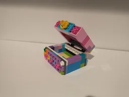 10698 MLP style chest