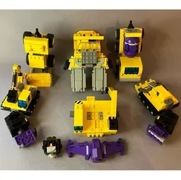 TF-006 Transformers DEVASTATOR (Yellow)