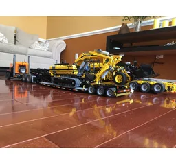 Lowboy Trailer Jeep