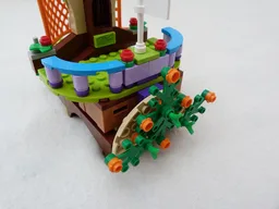 41335 Mia's Pirate Playground