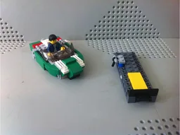 31056 Speedboat with Dock