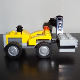 31014 Small tractor with mower crane