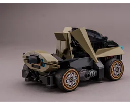 76923 Triangular Vehicle