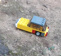 Reliant Robin