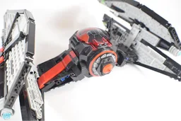 The "W" Starfighter