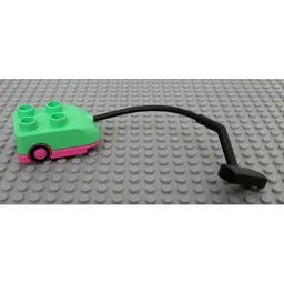 Duplo Vacuum Cleaner with Medium Dark Pink Base / Medium Green