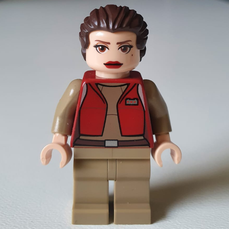 Lego Padme Amidala / Naberrie, Dark Red Senator Outfit, Ponytail Hair (Clone Wars)