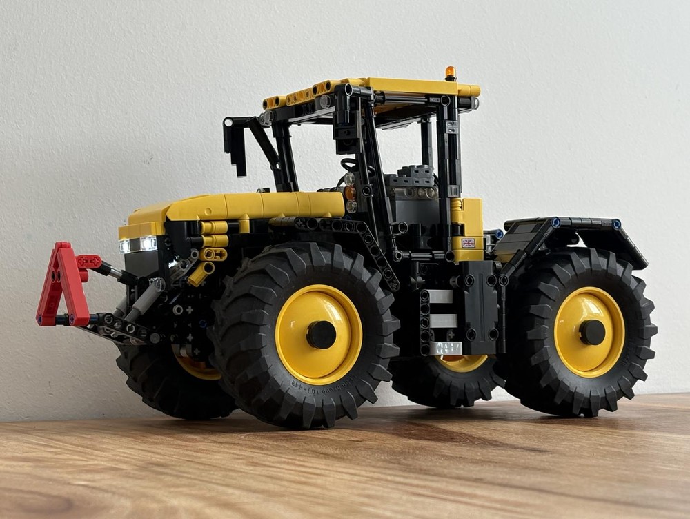 Lego JCB Fastrac 4220 RC
