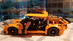 RC-Supercar with gull-wing doors